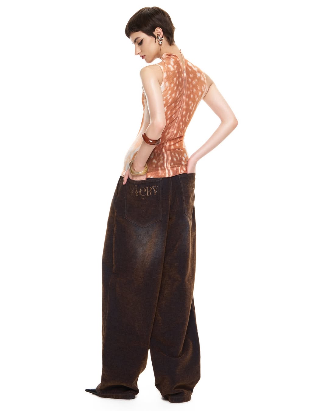 Viery Studios - Sika Deer Top
